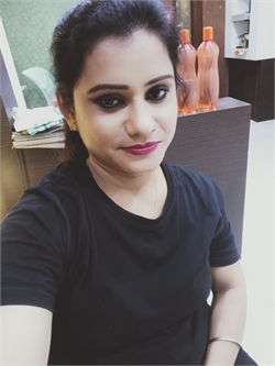 Pinky singh - Full time Cleaner and Baby Sitter in kolkatta in Kolkata