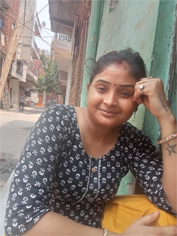 pooja - Part time Baby Sitter in saboli in Delhi