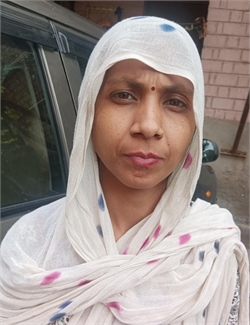 Pooja - Part time Cleaner in Rajiv ratan awas in Delhi