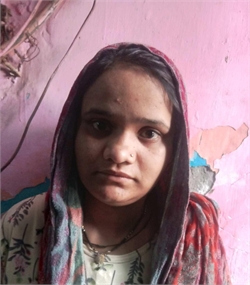 Pooja - Part time Cleaner and Cook in Railway Station in Delhi