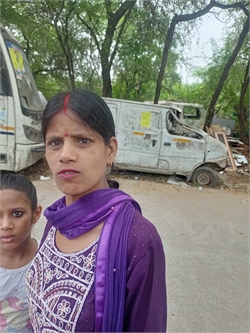 Poonam - Part time Cleaner in Rangpuri Pahari in Delhi