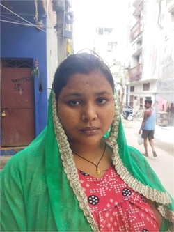 Poonam - Part time Cleaner and Cook in kalaka ji in Delhi