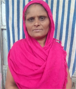 Poonam - Part time Baby Sitter in Nehru Nagar, in Delhi