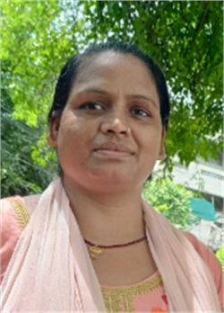 Poonam - Part time Baby Sitter in Kalkaji in Delhi