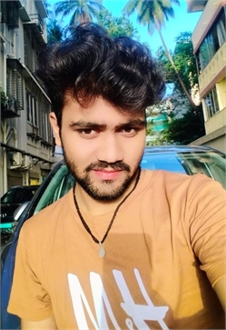 Pravin Kumar - Full time Cleaner in Andheri Lokhandwala Complex in Mumbai