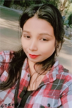 Priyanka Singh - Part time Patient Care and Elderly Care and Baby Sitter in Delhi in Delhi