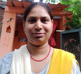 Pushpa - Part time Cleaner and Cook in Sanjay basti in Delhi