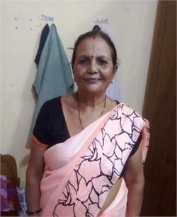 Pushpa Chauhan - Part time Cleaner and Cook and Patient Care and Elderly Care and Baby Sitter in Dashrath Puri in Delhi