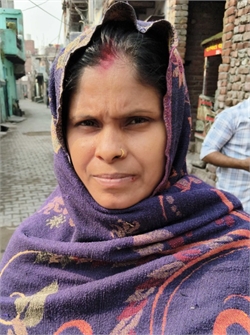 Pushpa Devi - Part time Cleaner in Inder Colony in Faridabad