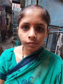 Pushpa kumari - Part time Cook in indra camp in Delhi