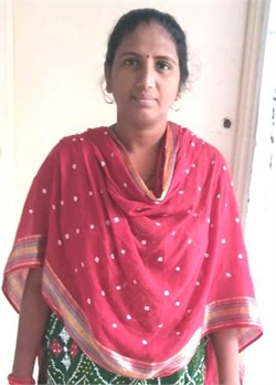 Pushpaben - Part time Cleaner and Cook in Meghani Nagar in Ahmedabad