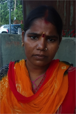Radha - Part time Cleaner and Cook in Kondli in Delhi
