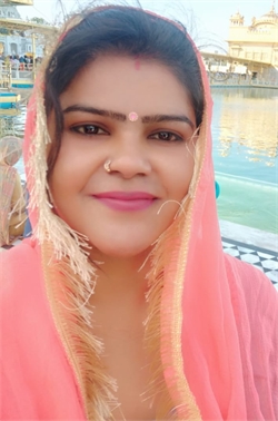 Radhika Singla - Full time Cook and Baby Sitter in Moga in Moga