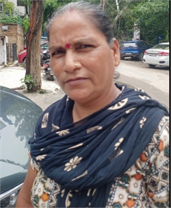 Rajeshwari - Part time Cleaner and Cook in Badarpur in Delhi