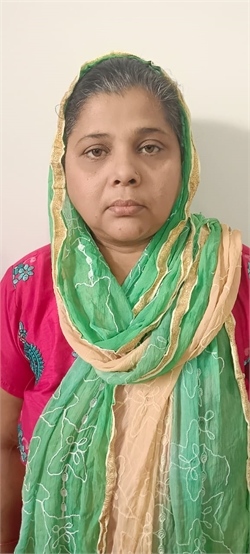 Rajni - Part time Patient Care and Elderly Care and Baby Sitter in Nexus Select CityWalk, Saket District Centre in New Delhi