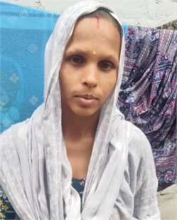 Rajni - Part time Cook and Baby Sitter in Bhawana in Delhi