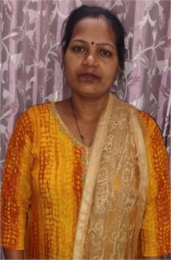 Rajnisha Devi - Part time Cook in Sardar Colony Sector 16 in Delhi