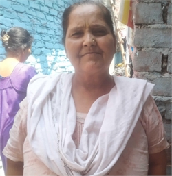 Rajrani - Part time Cook and Baby Sitter in K block Jahangirpuri in Delhi