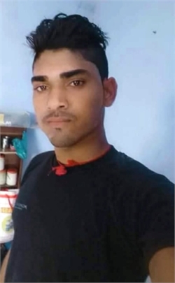 Raju Kumar - Full time Cleaner in khar Danda in Mumbai