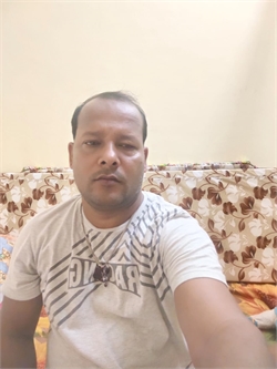 Raju Mandal - Full time Cook in Mahalakshmi Temple in Mumbai