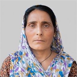 Rambeti - Part time Cleaner and Cook and Baby Sitter in Sector 84 in Delhi