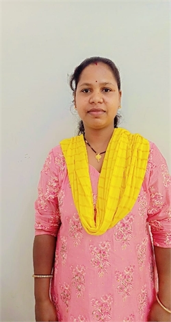 Ranjita Devi - Full time Cleaner and Cook in Malad west in Mumbai