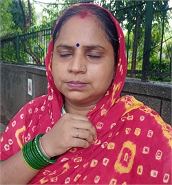 Reena - Part time Cook in madanpur khader in Delhi