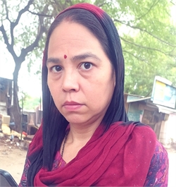 Reena - Part time Cleaner and Cook and Baby Sitter in Rangpuri Pahari in Delhi