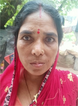 Reena Devi - Part time Cleaner in Anand Vihar in Delhi