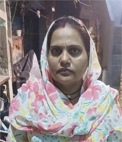 Reena Devi - Part time Cleaner and Cook in Holambi Kalan in Delhi