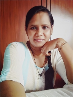 Reena Fernandes - Full time Baby Sitter in Khar west in Mumbai