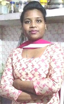 Reena Munda - Full time Cleaner and Baby Sitter in Bandra West in Mumbai