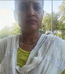 Rekha - Part time Cleaner and Cook in Kondli in Delhi