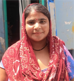 Rekha - Part time Baby Sitter in Holambi Kalan in Delhi