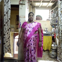 Rekha Kanti Soni - Part time Cleaner and Cook and Baby Sitter in Malad East in Mumbai