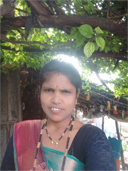 Rekha Lakariya - Part time Baby Sitter in Bhagur, in Nashik