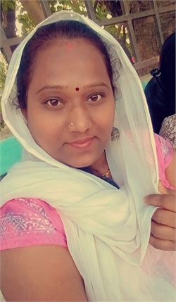 Rekha Pawar - Part time Baby Sitter in Airoli West in Navi Mumbai