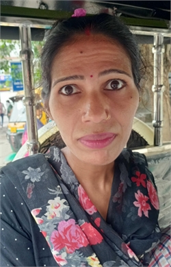 Renu Devi - Part time Baby Sitter in Tughlaqabad in Delhi