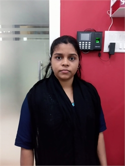 Renuka Mandavkar - Full time Cleaner and Cook in Malad West in Mumbai
