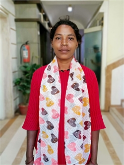 Resama Bai - Full time Cleaner in Malad West in Mumbai
