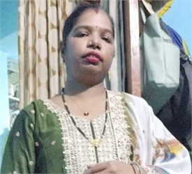 Rina Sonu Parcha - Part time Cleaner and Cook and Baby Sitter in Jogeshwari West in Mumbai