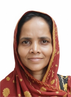 Rinki - Part time Cleaner and Baby Sitter in ambedkar camp in Delhi