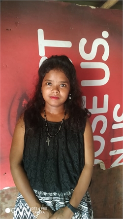 Rinki kumari - Full time Cleaner and Cook and Baby Sitter in kandivali west in Mumbai