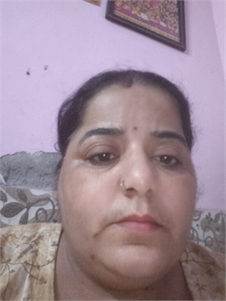 Ritaa - Part time Baby Sitter in Sant Nagar, Burari, Delhi in Delhi