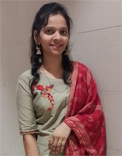 Riya Kharivale - Full time Baby Sitter in goregaon in Mumbai