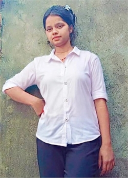Roshani Tiwari - Part time Baby Sitter in Ulhasnagar 3 in Ulhasnagar