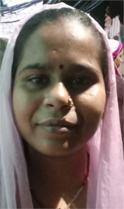 Rubi - Part time Baby Sitter in Jahangirpuri in Delhi