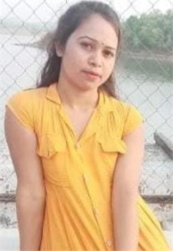 Salma Lakra - Full time Cleaner in bandra west in Mumbai