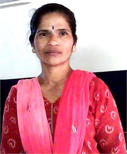 Sandhya Shyam Arora - Part time Cleaner and Cook and Baby Sitter in Malad West in Mumbai