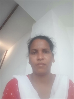 sandhya toppo - Full time Cleaner and Cook and Baby Sitter in cuffe parade in Mumbai